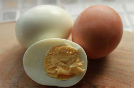 How To Peel Fresh Boiled Eggs.